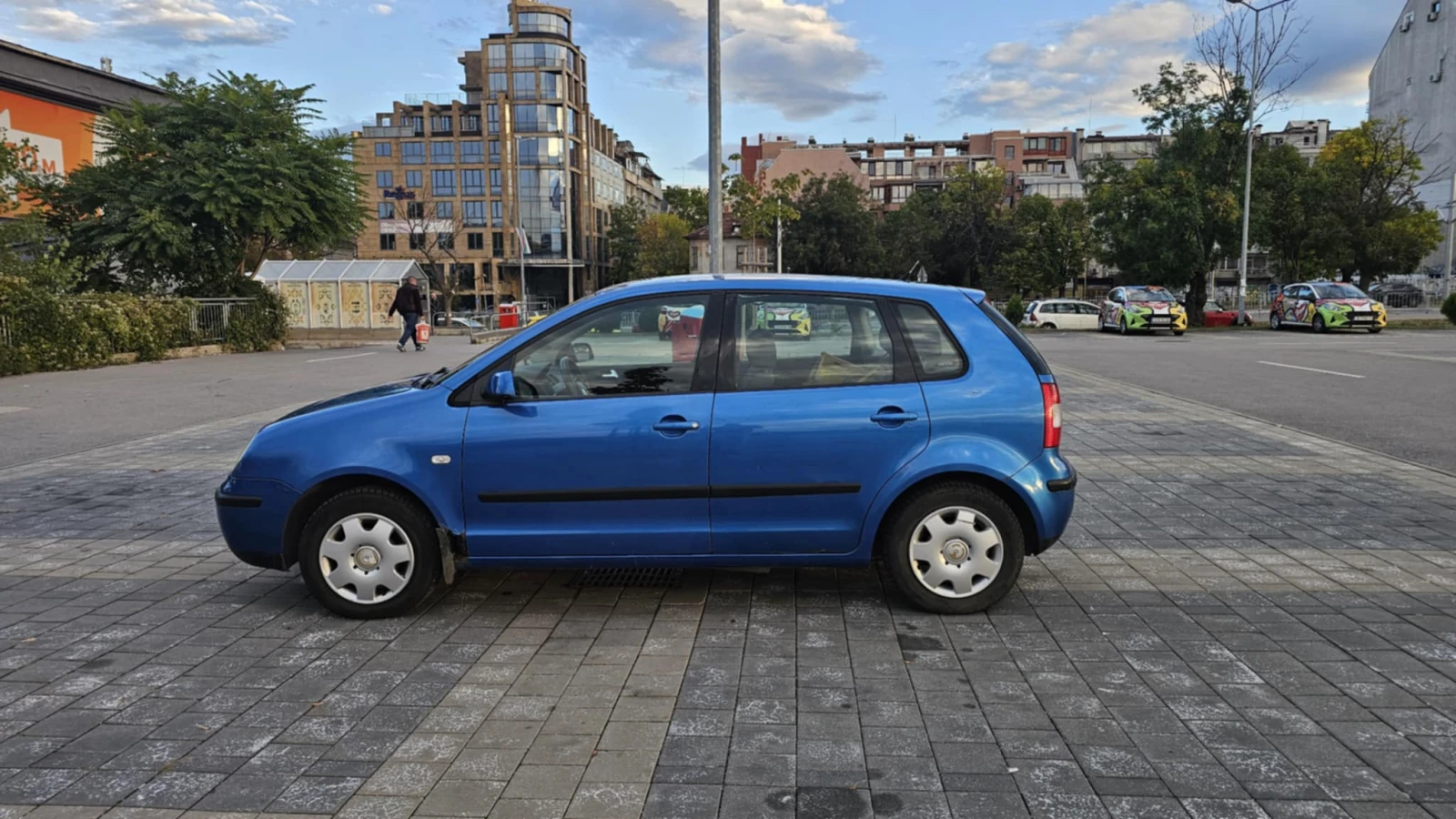 VW Polo, снимка 8 - Автомобили и джипове - 56505875