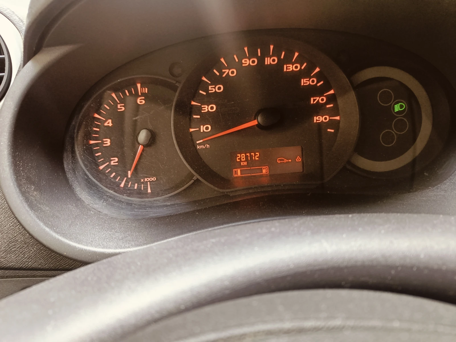 Renault Kangoo, снимка 9 - Автомобили и джипове - 56506245