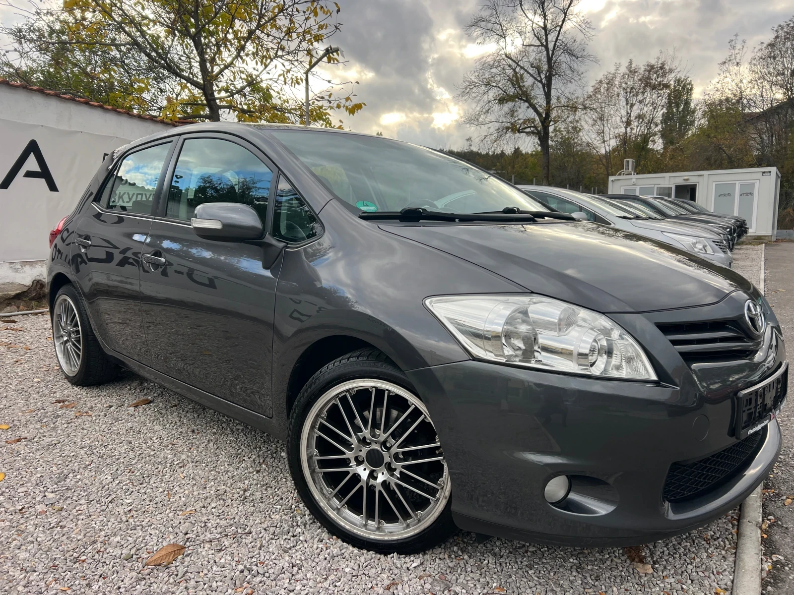 Toyota Auris 1.6-FACE