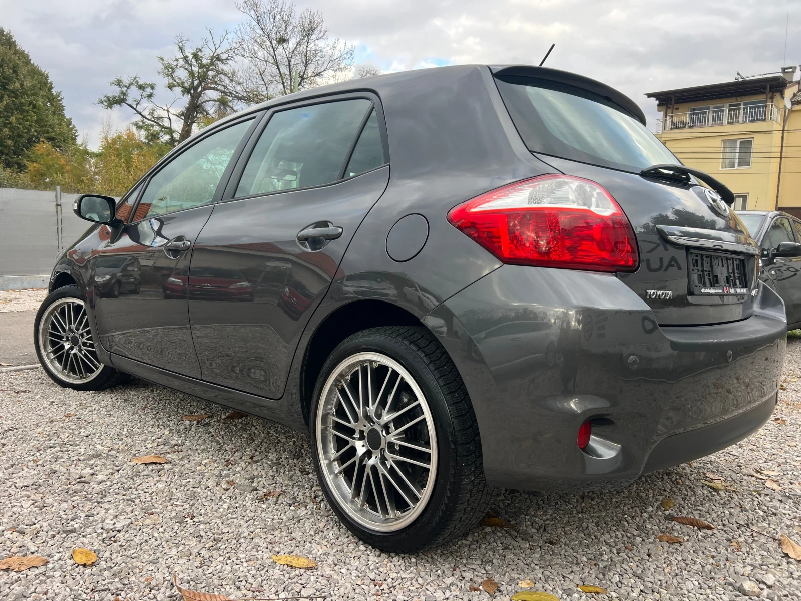 Toyota Auris 1.6-FACE, снимка 6 - Автомобили и джипове - 56618070