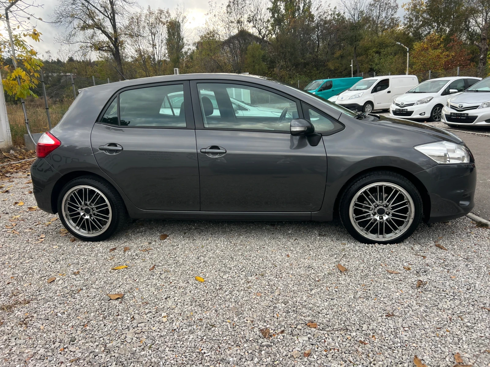 Toyota Auris 1.6-FACE, снимка 7 - Автомобили и джипове - 56618070