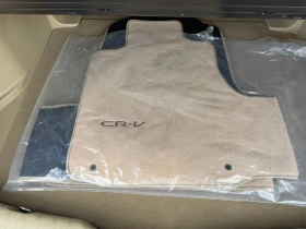 Honda Cr-v 2.0i* КОЖА* ПОДГРЕВ* 183 000км* - 17500 лв. - 12242285 16