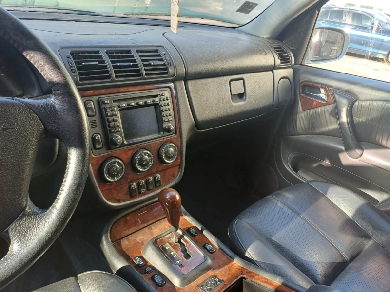 Mercedes-Benz ML 400, снимка 9 - Автомобили и джипове - 48814265