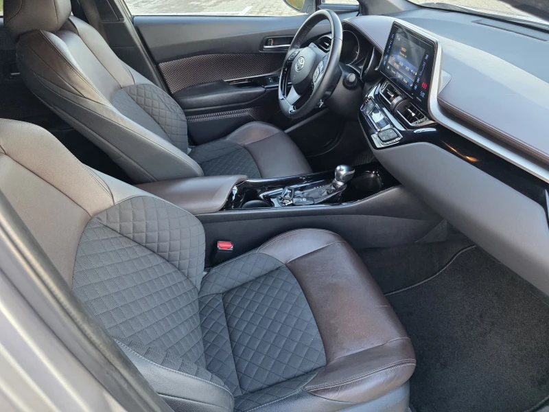 Toyota C-HR 1.8 HYBRID , снимка 9 - Автомобили и джипове - 53507980