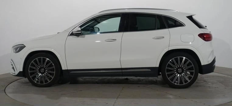 Mercedes-Benz GLA 200 200 d AMG-Line, снимка 2 - Автомобили и джипове - 52935322