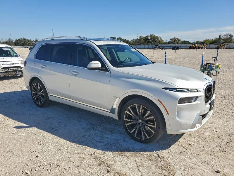 BMW X7 2023 BMW X7 XDRIVE40I, снимка 2 - Автомобили и джипове - 52991992