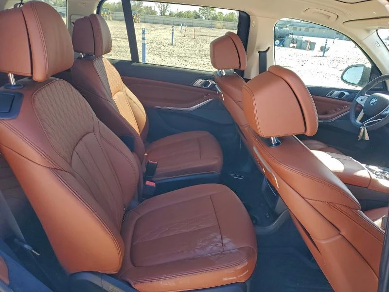 BMW X7 2023 BMW X7 XDRIVE40I, снимка 11 - Автомобили и джипове - 52991992