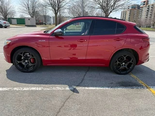Alfa Romeo Stelvio Veloce| 2 КЛЮЧА| ПОДГРЕВИ| ПАНО| CARFAX, снимка 4 - Автомобили и джипове - 54609585