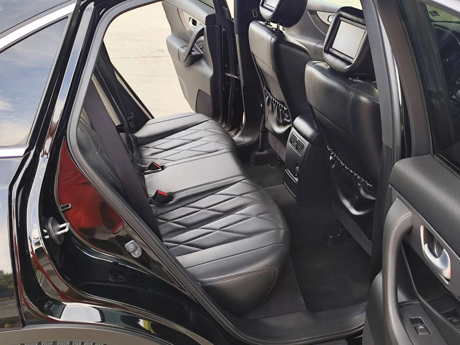 Infiniti QX70 S 5.0 AWD ��������� | Mobile.bg � ����������� 12