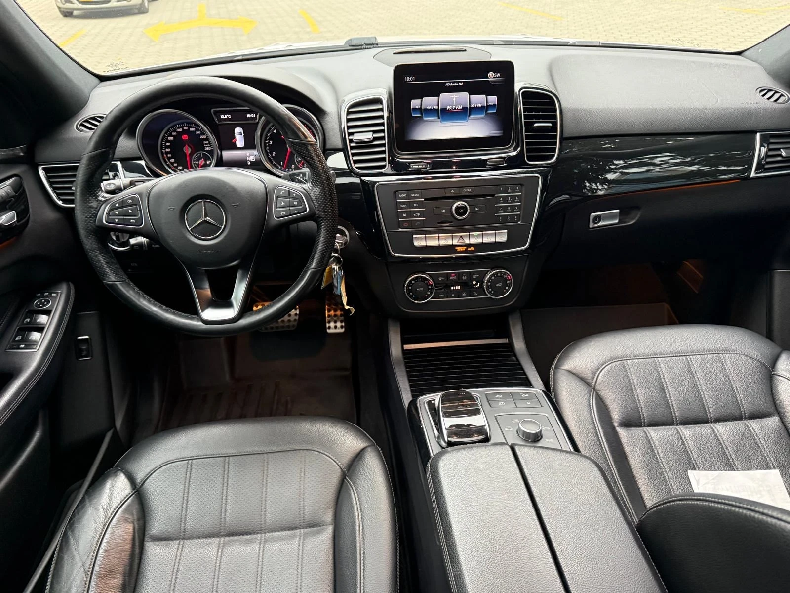 Mercedes-Benz GLE 400 4Matic AMG-Pack - изображение 10