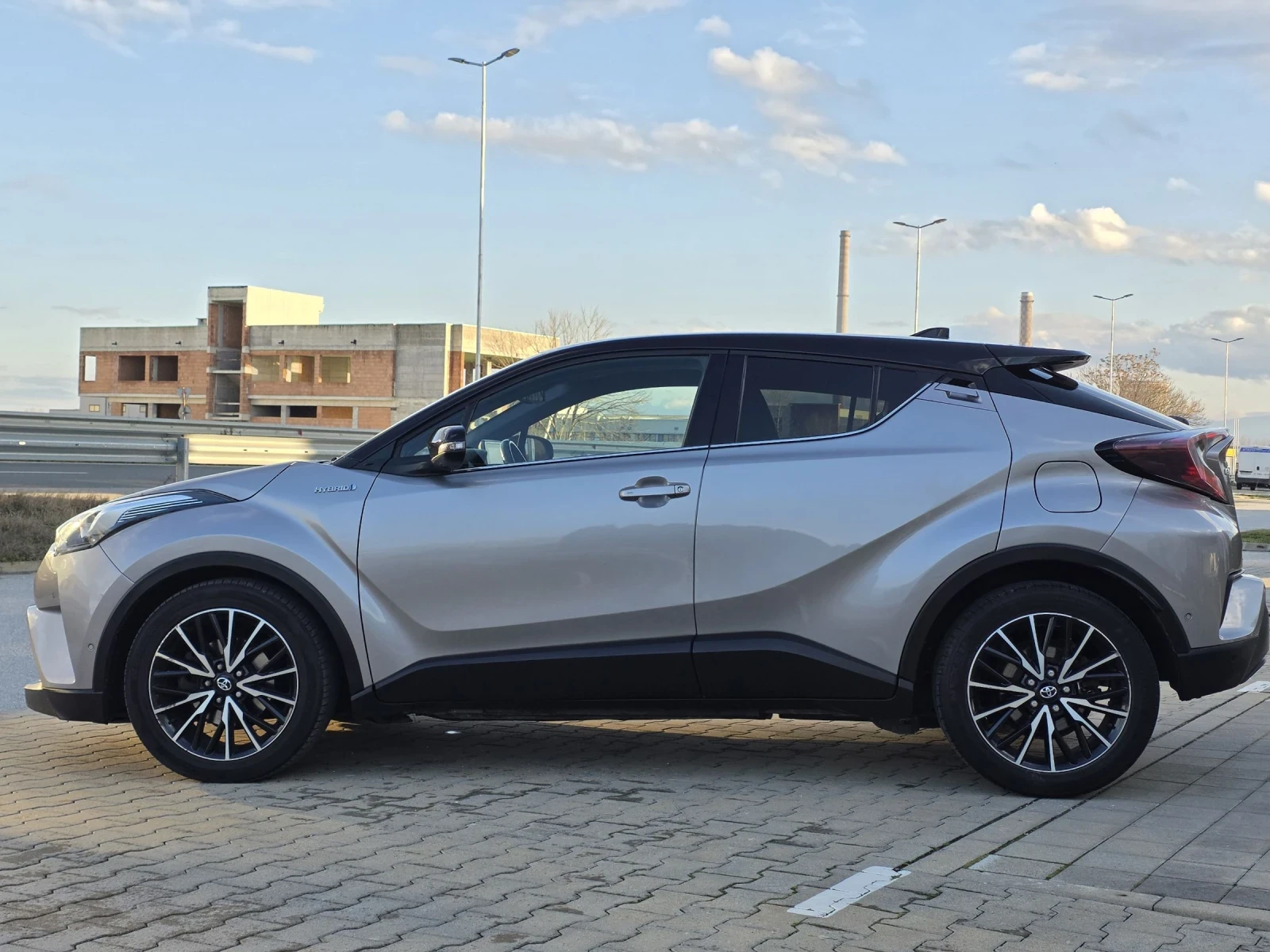 Toyota C-HR 1.8 HYBRID  | Mobile.bg � ����������� 2