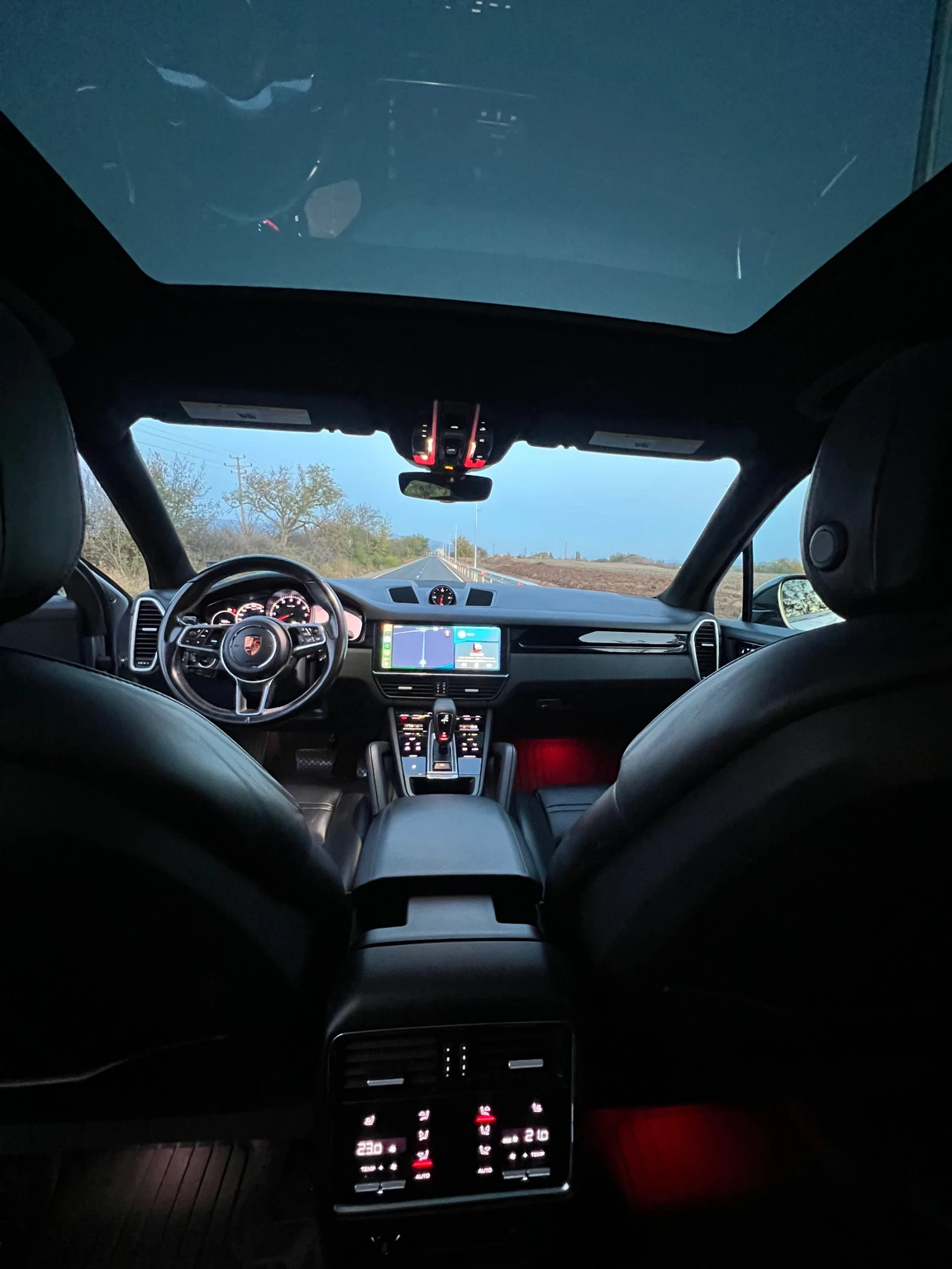 Porsche Cayenne AEROKIT//EXCLUSIVE DESIGN//SPORT DESIGN, снимка 11 - Автомобили и джипове - 53510286