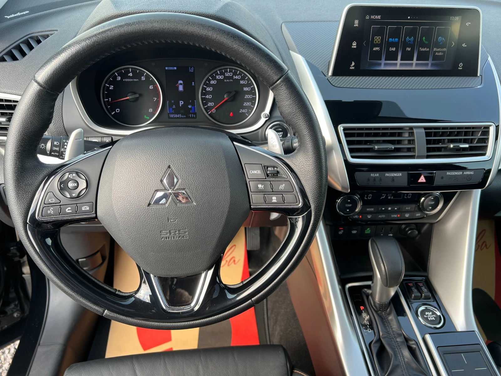 Mitsubishi Eclipse Cross S-AWC ПАНОРАМА/360* /HEAD-UP/RVM/КОЖА/ТОП СЪСТОЯНИ, снимка 13 - Автомобили и джипове - 53882691