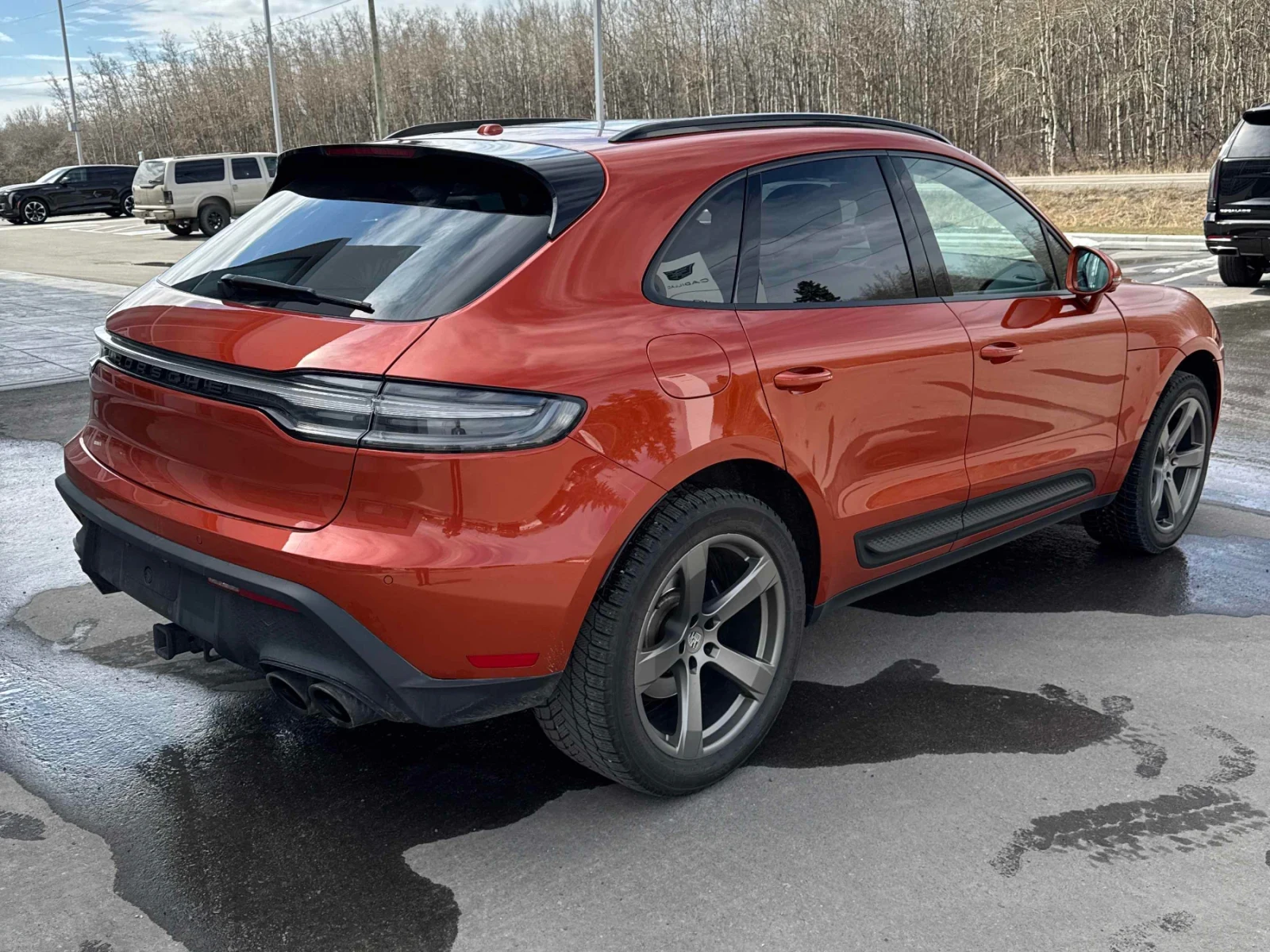 Porsche Macan ПОДГРЕВ * ОБДУХВАНЕ * ДИСТРОНИК * ПАНОРАМА * , снимка 5 - Автомобили и джипове - 54169366
