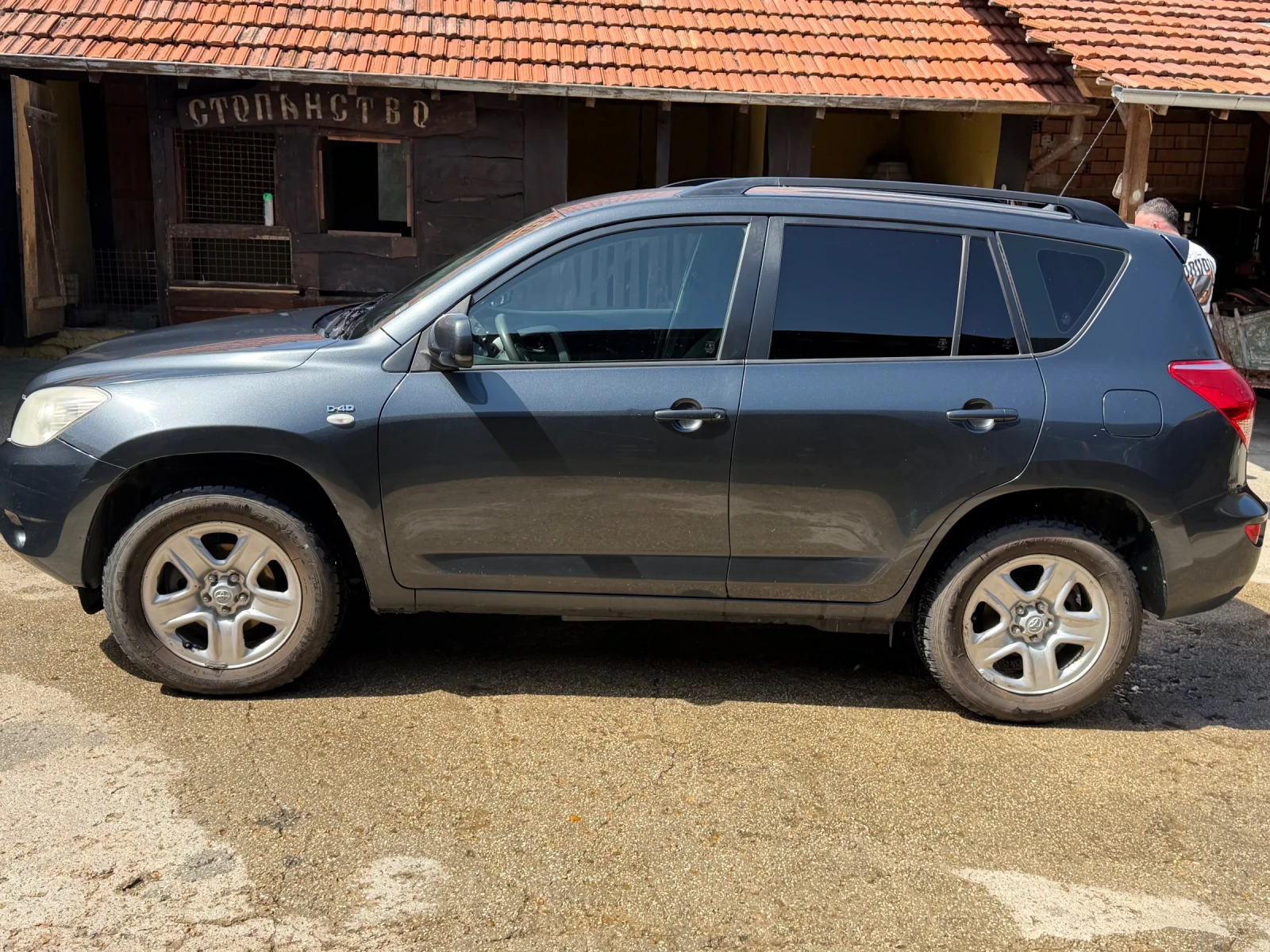 Toyota Rav4, снимка 3 - Автомобили и джипове - 54237308