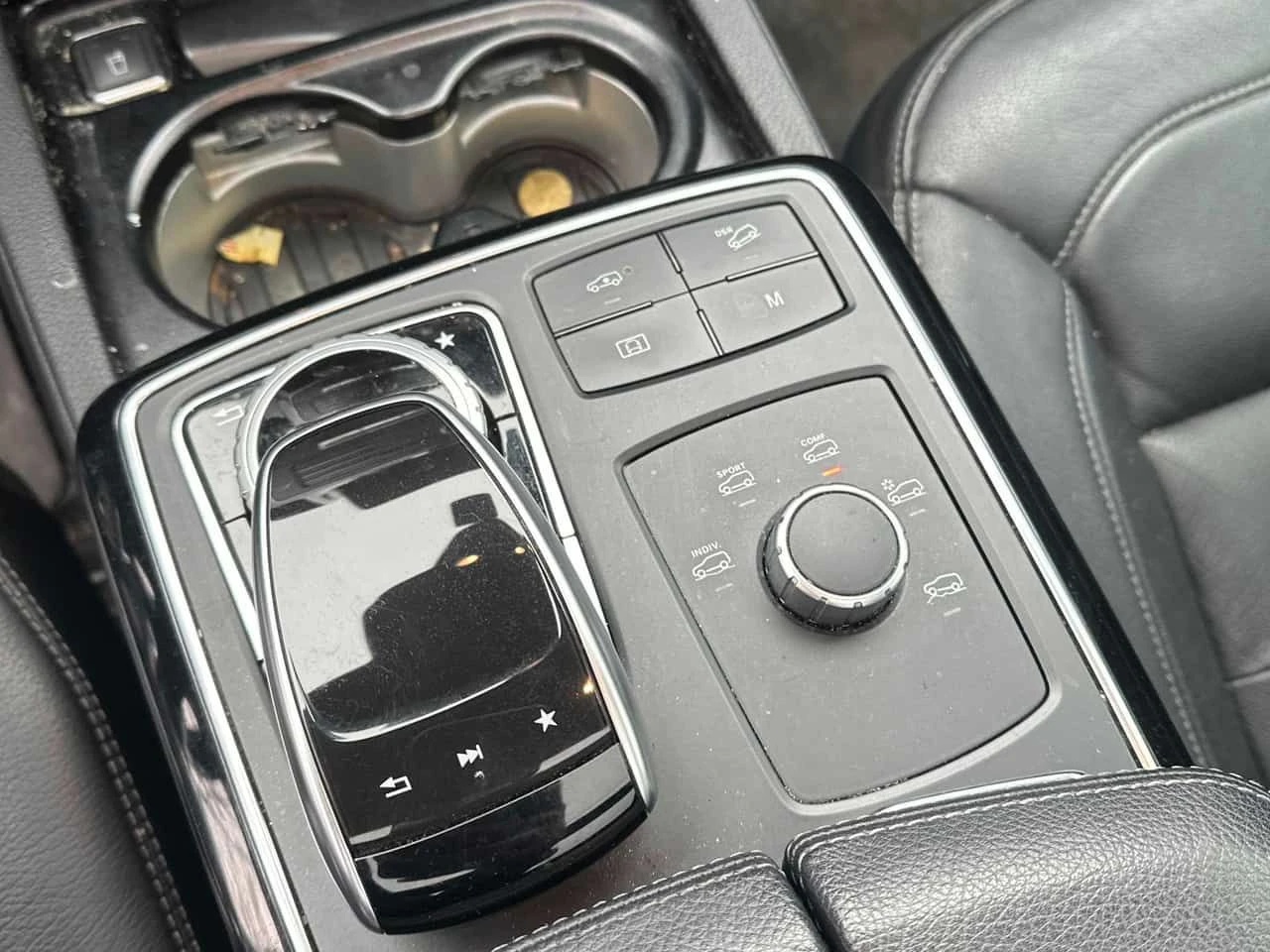 Mercedes-Benz GLE 400 | DISTRONIC | 360 | HARMAN KARDON | ПАНОРАМА | , снимка 12 - Автомобили и джипове - 54783055