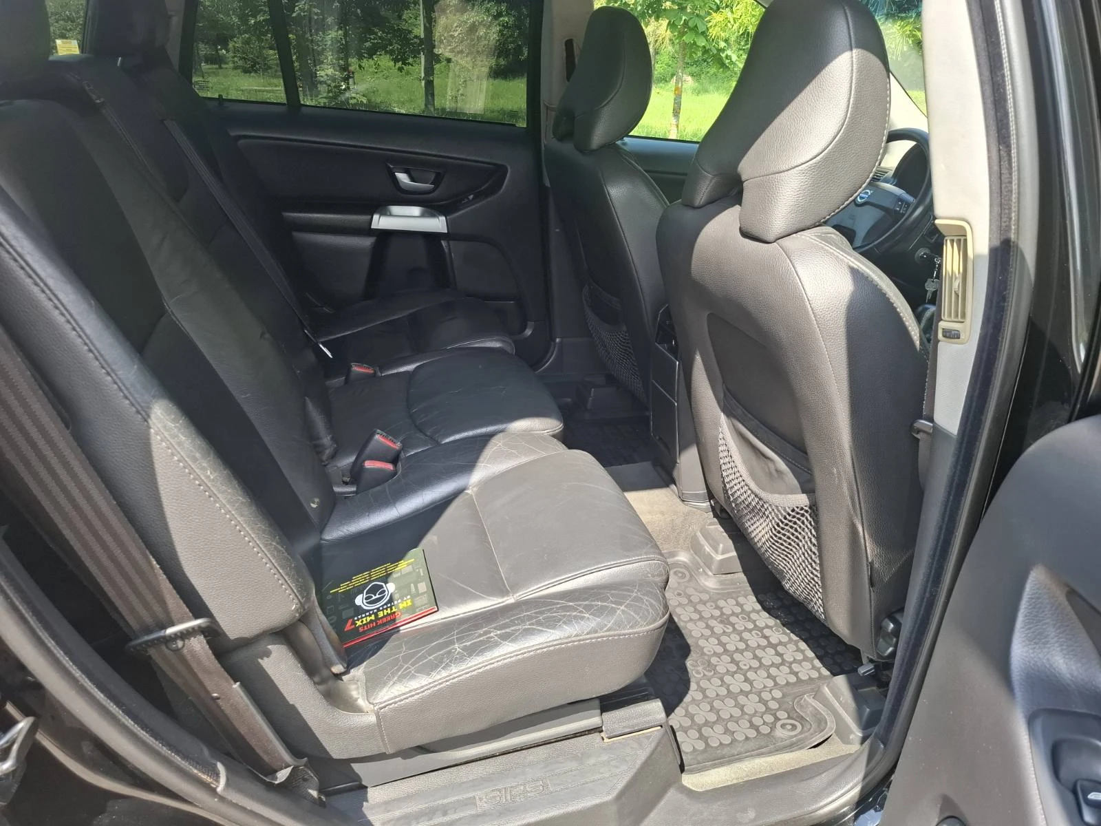 Volvo Xc90 2.4D, снимка 11 - Автомобили и джипове - 54801692