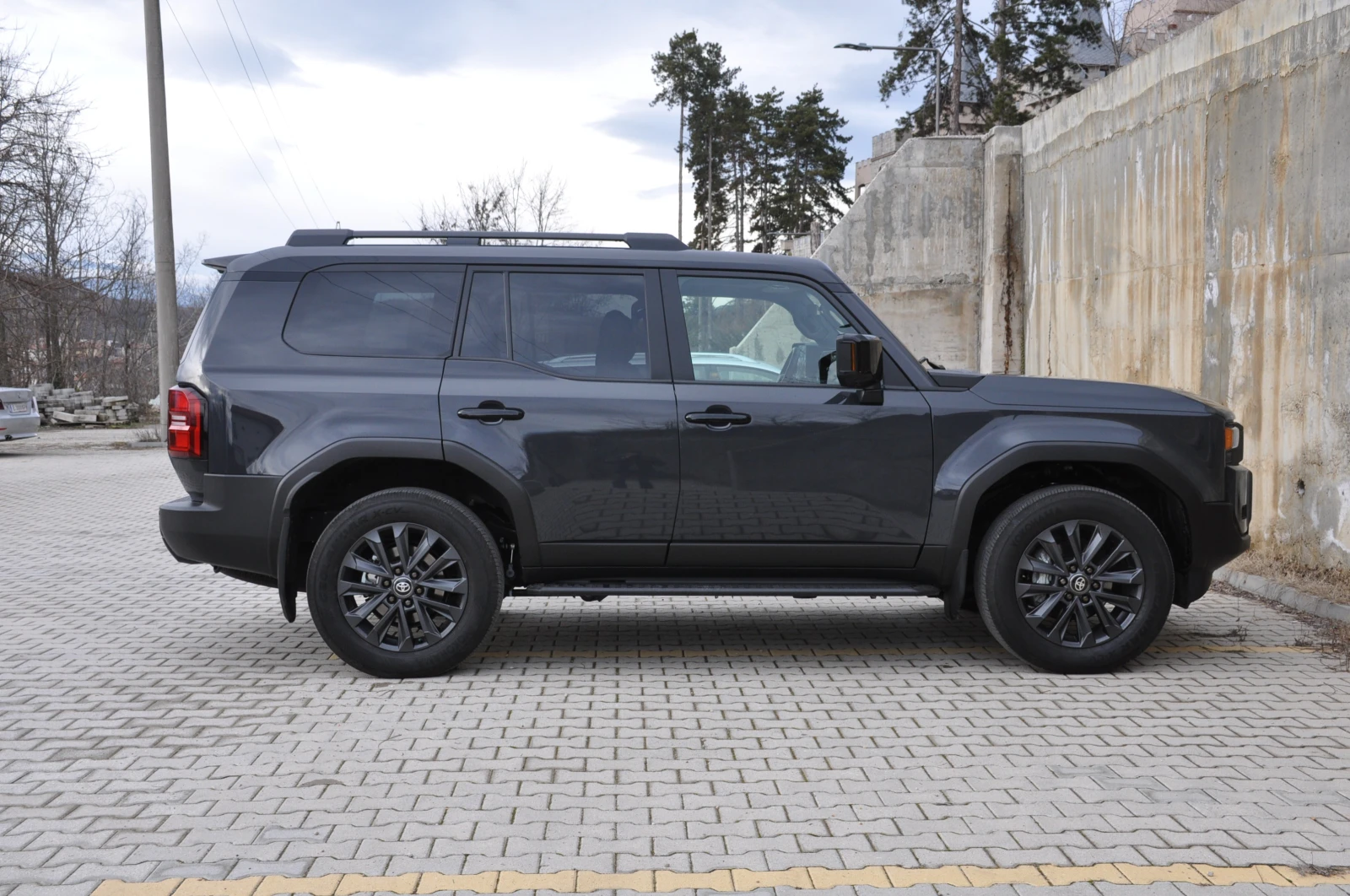 Toyota Land cruiser, снимка 8 - Автомобили и джипове - 54989836