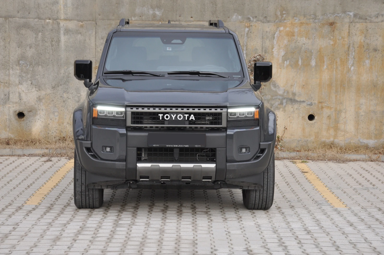 Toyota Land cruiser, снимка 2 - Автомобили и джипове - 54989836