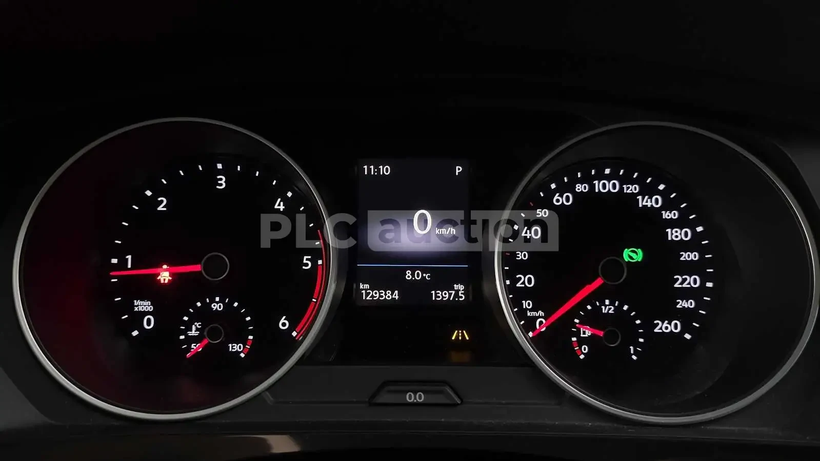 VW Tiguan 2.0TDI PREMIUM #УНИКАТ# !FULL!, снимка 7 - Автомобили и джипове - 55146672