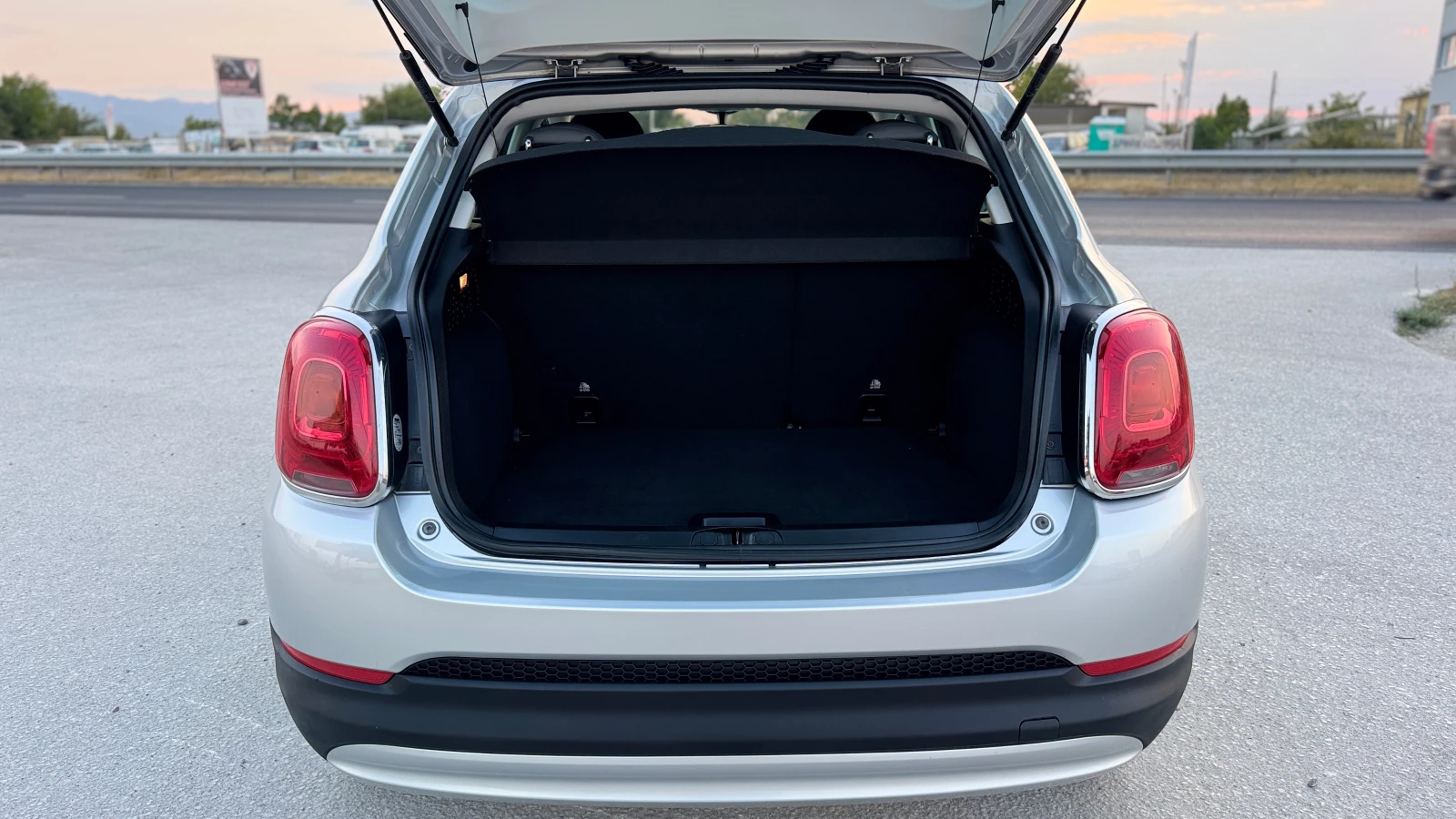 Fiat 500X 1.6, снимка 9 - Автомобили и джипове - 56075763