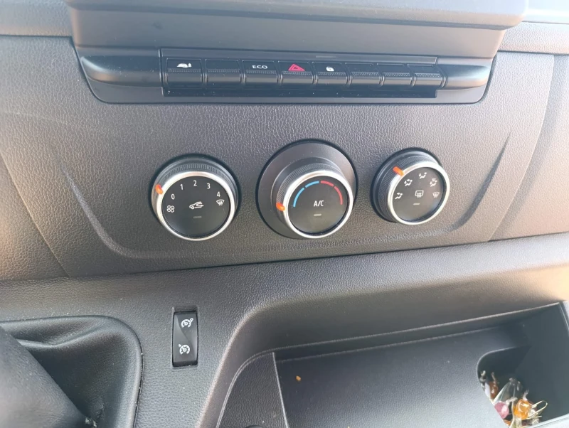 Renault Master, снимка 10 - Бусове и автобуси - 52326174