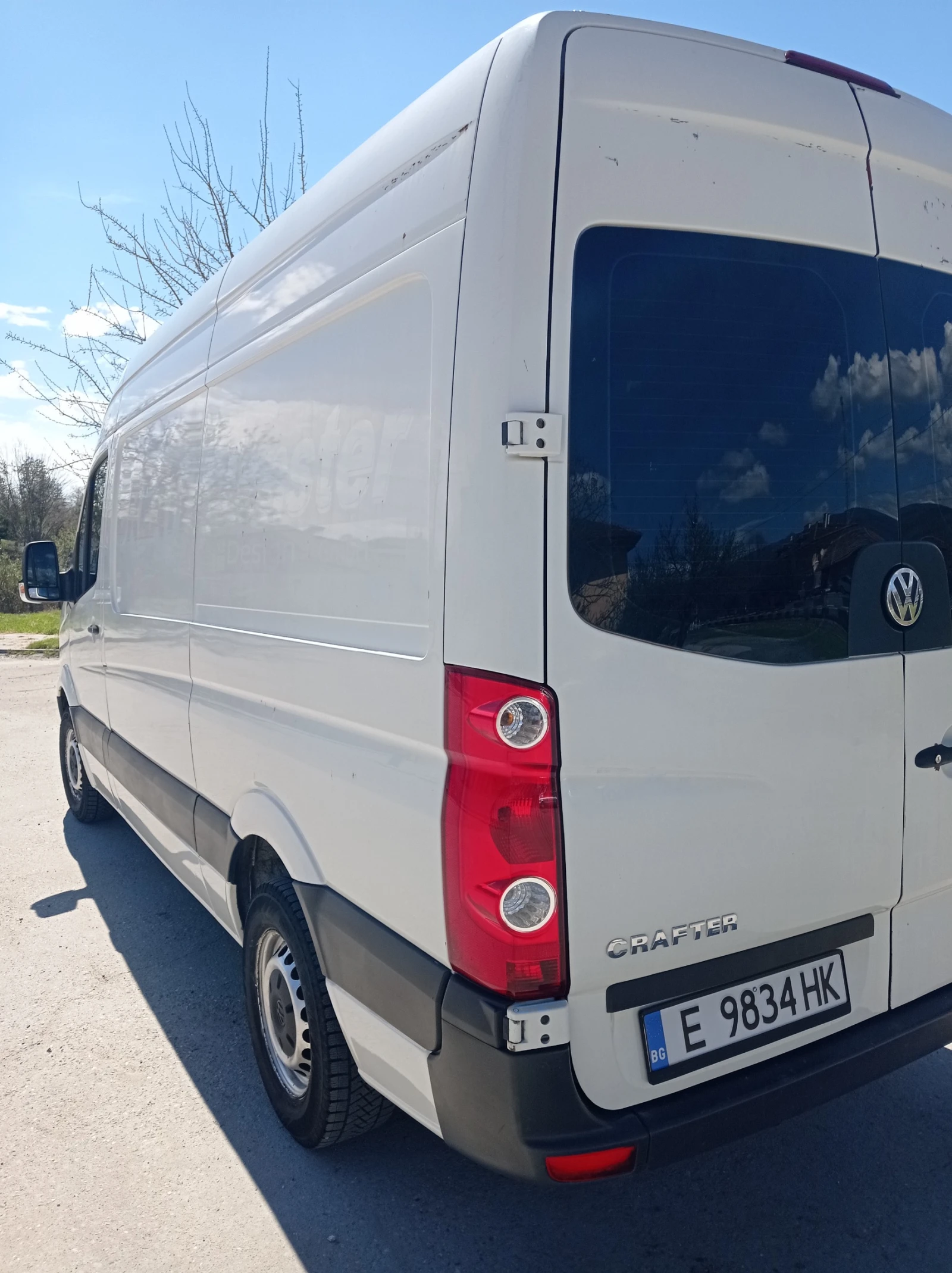 VW Crafter 2.5TDI Напълно обслужен!!!, снимка 7 - Бусове и автобуси - 54089662