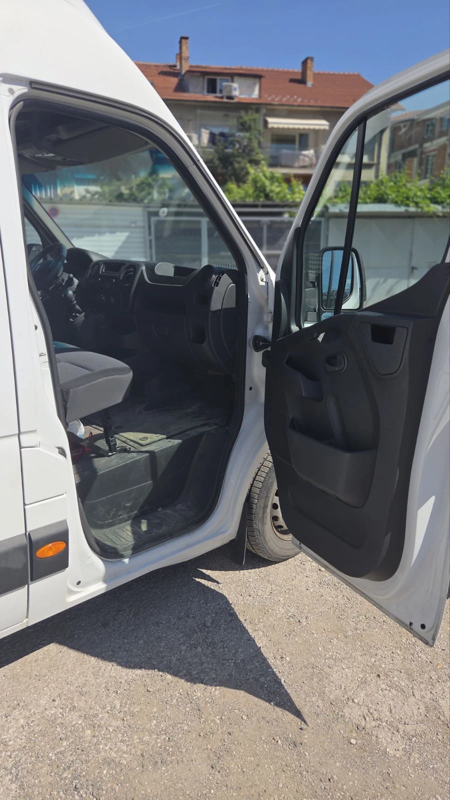 Renault Master, снимка 8 - Бусове и автобуси - 54911139