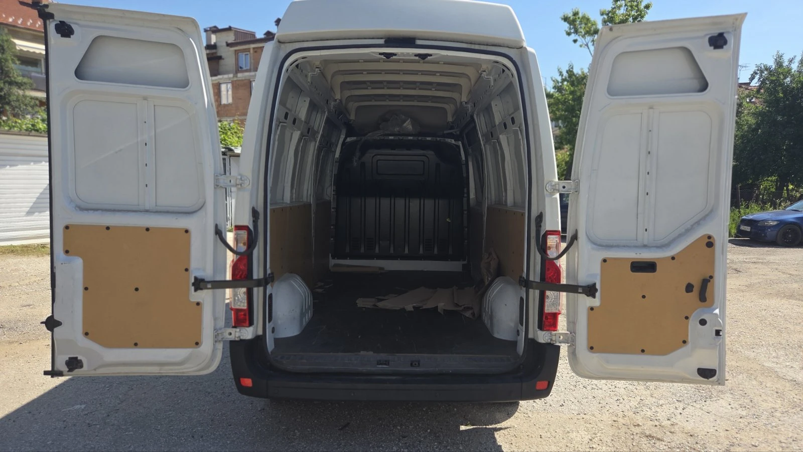 Renault Master, снимка 9 - Бусове и автобуси - 54911139