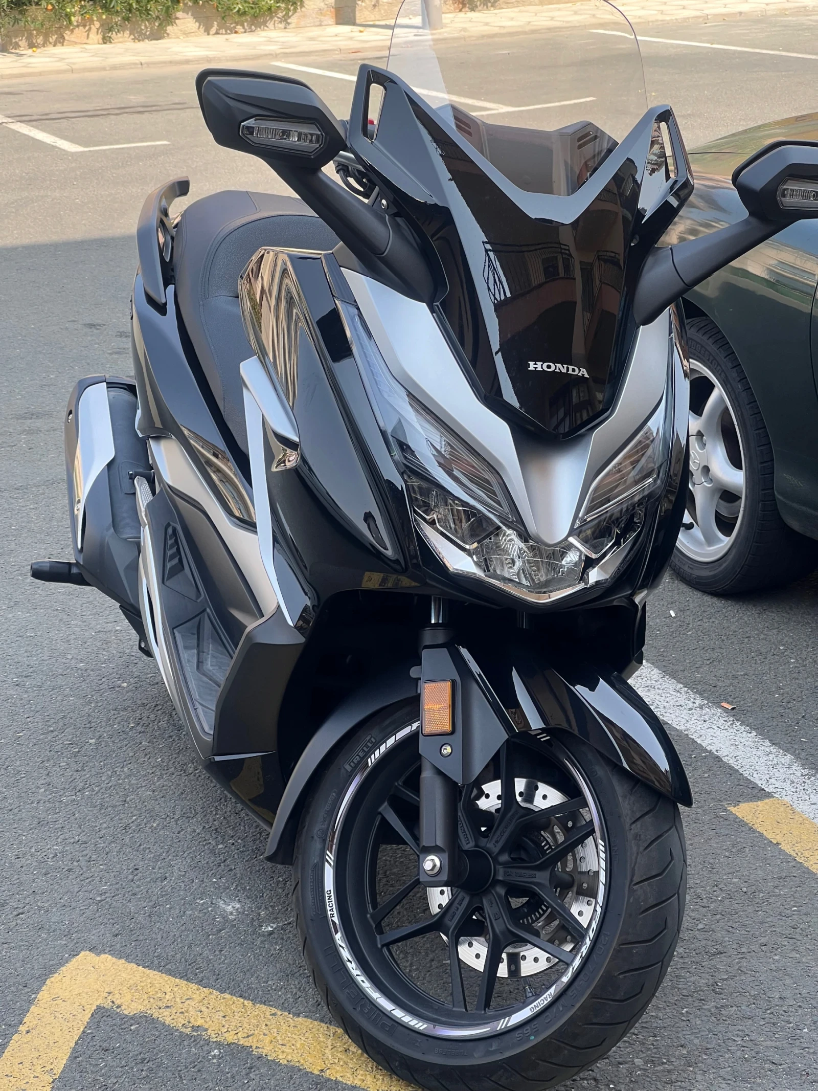 Honda Forza 300 - изображение 10