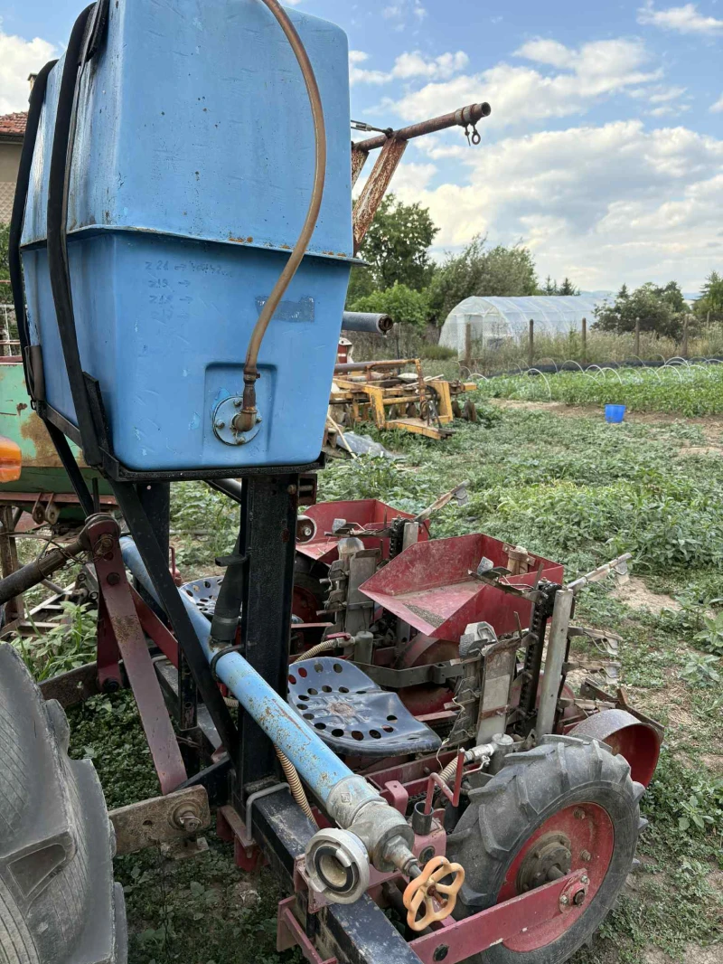 Друг вид Внос Разсадо посадъчна машина, снимка 5 - Селскостопанска техника - 52665163