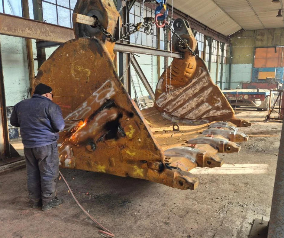 Допълнително оборудване Друг вид РЕМОНТ НА КОФИ ЗА БАГЕРИ ДО 300 ТОНА - изображение 8