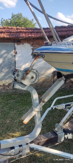 Моторна яхта Bayliner Vn 9287, снимка 10