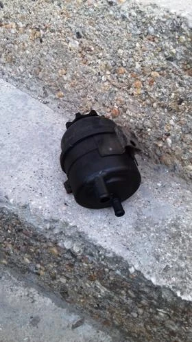 Казанче за хидравлична течност, снимка 2