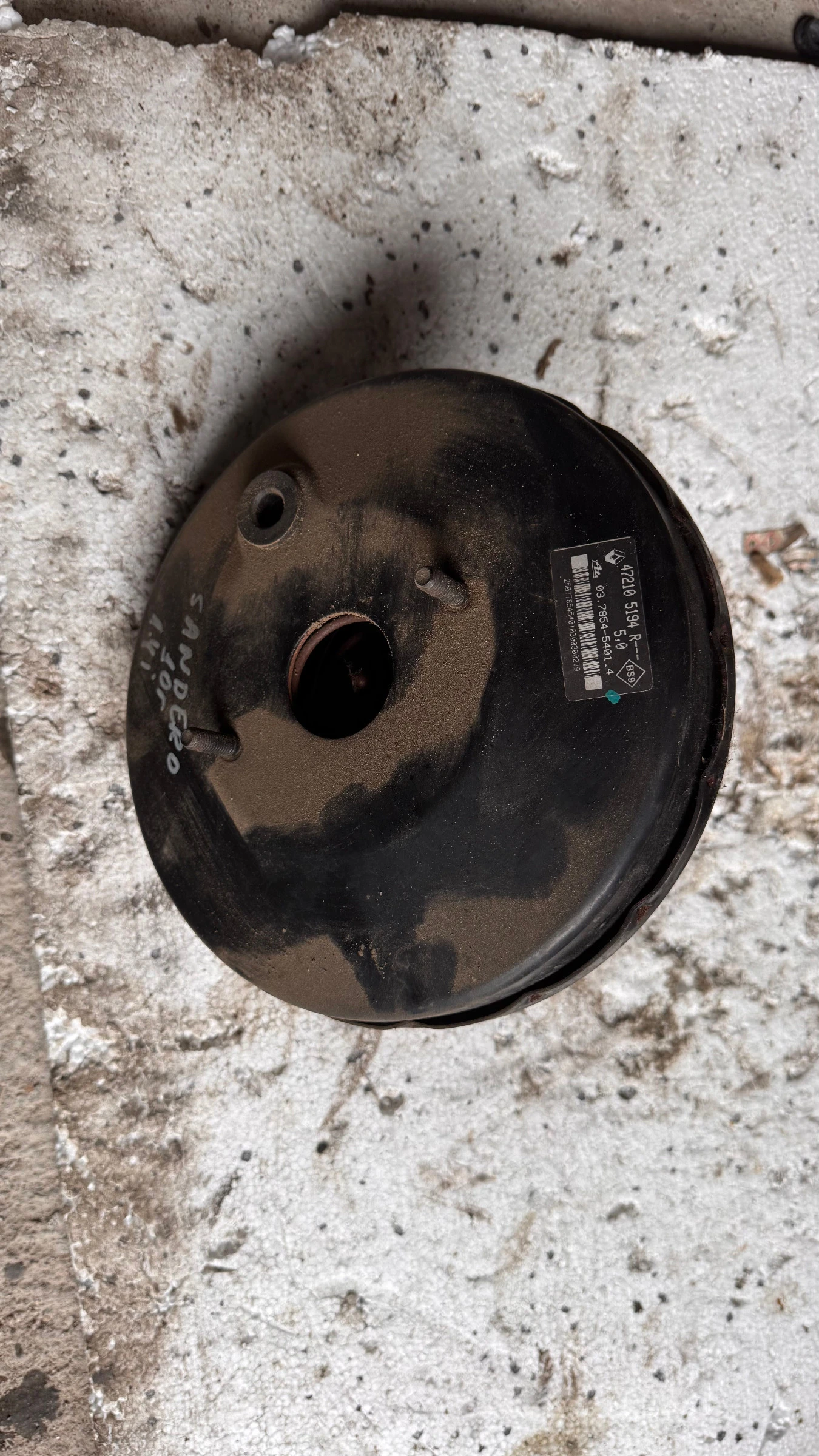   /    Dacia Sandero 2010 - 472105194 R / 03.7854-5401.4 | Mobile.bg   1