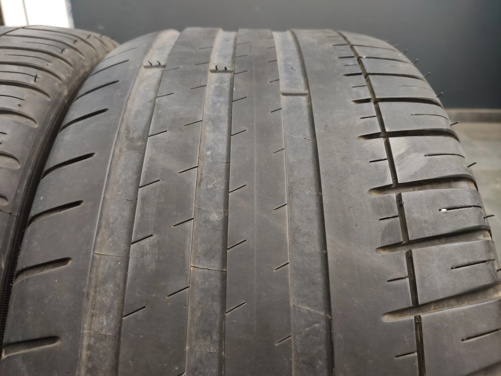  245/40R17 | Mobile.bg   1