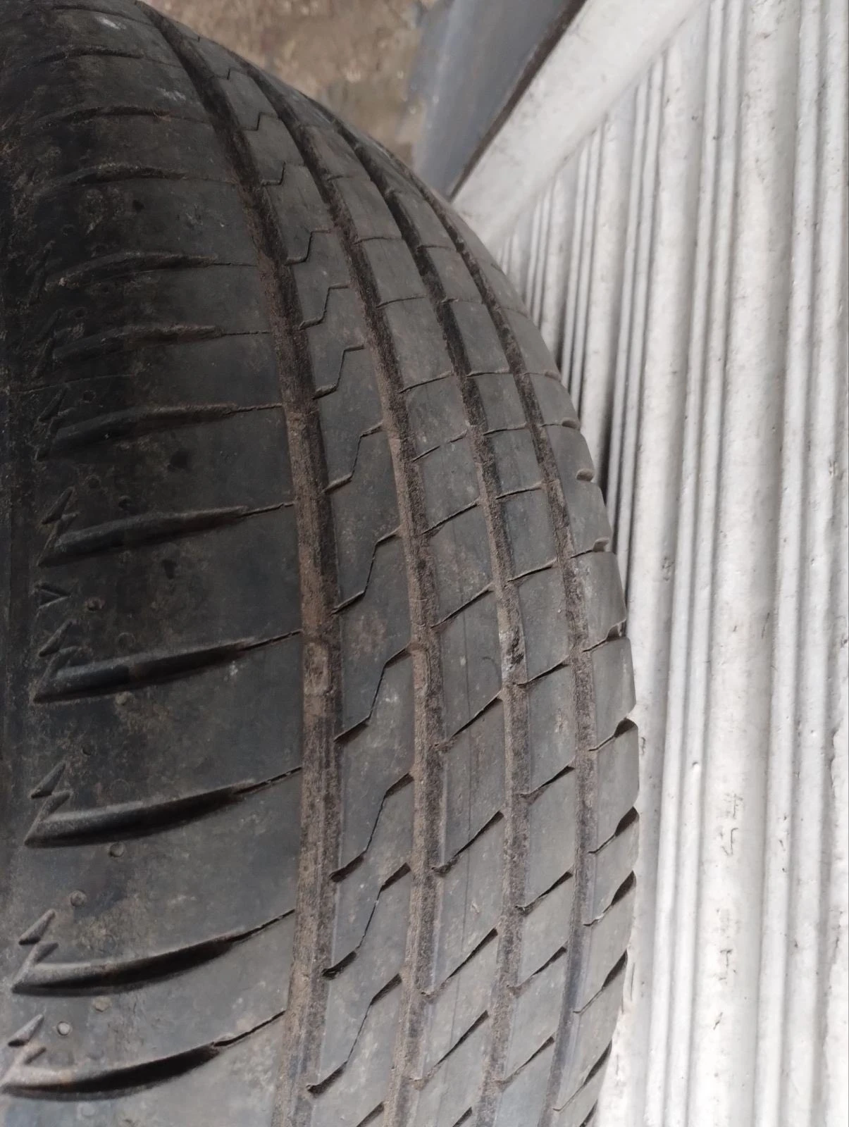 ���� � ������ 205/55R16 | Mobile.bg � ����������� 6