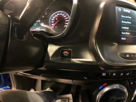 Chevrolet Camaro 1LT Coupe RWD, снимка 17