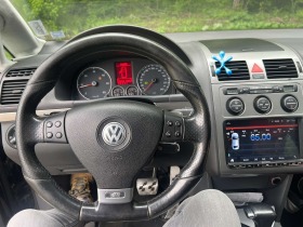 VW Touran, снимка 4 - Автомобили и джипове - 45491887