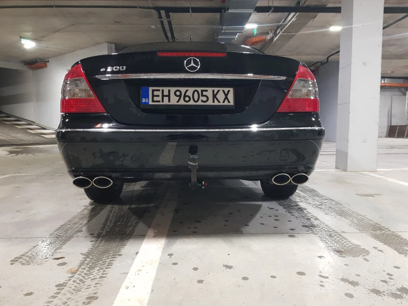 Mercedes-Benz E 280, снимка 16 - Автомобили и джипове - 46357599