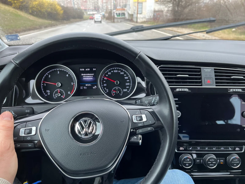 VW Golf 7DSG възможен бартер за по евтин автомобил, снимка 15 - Автомобили и джипове - 47628030