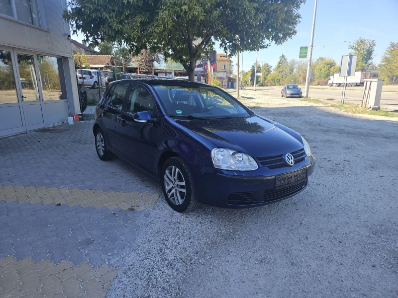 VW Golf 1.6i---102кс, снимка 3 - Автомобили и джипове - 47566025