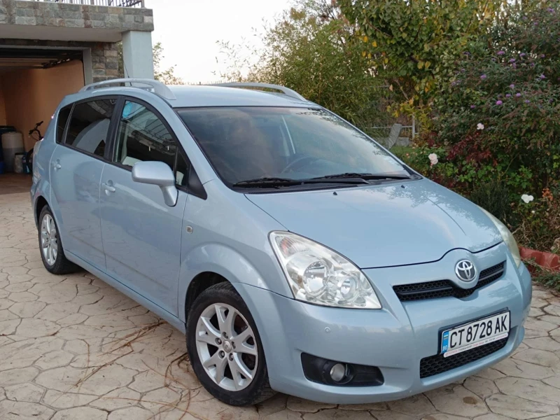 Toyota Corolla verso 1.8 бензин , снимка 6 - Автомобили и джипове - 47751091