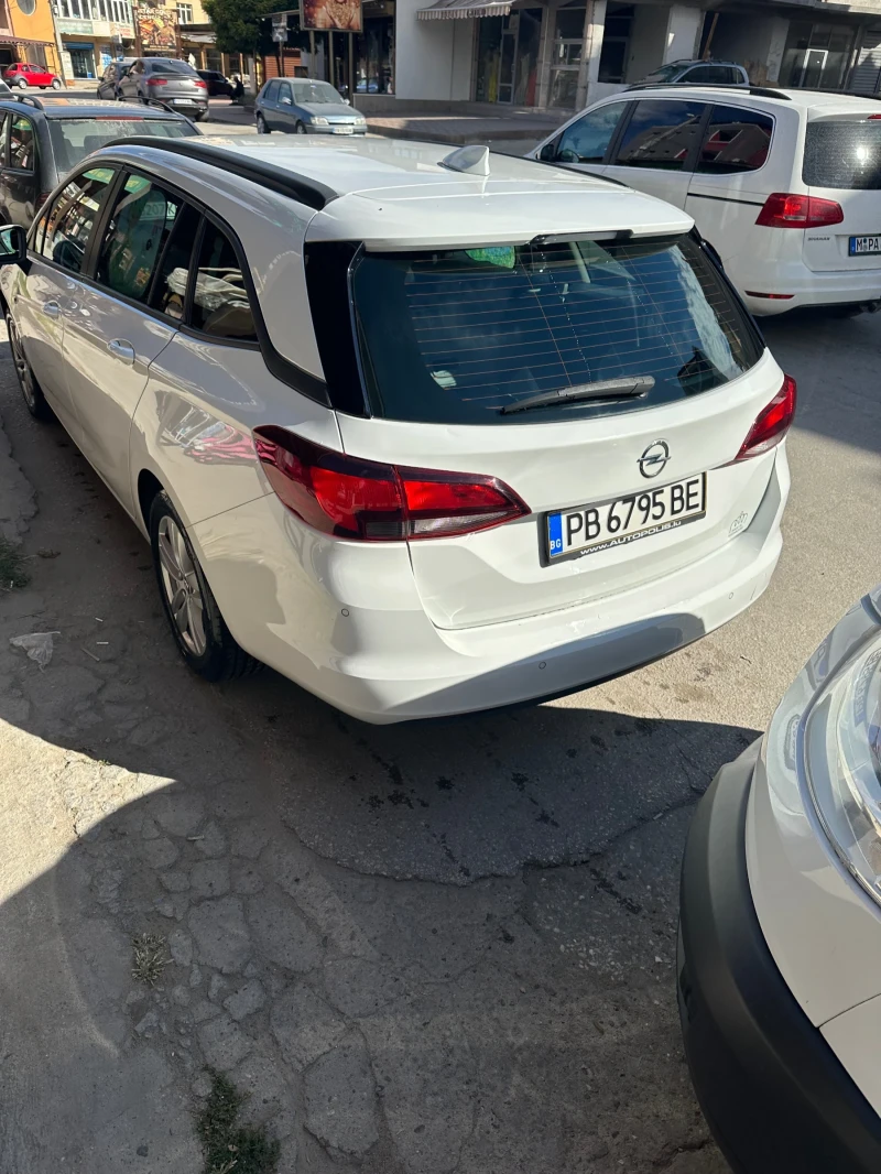 Opel Astra, снимка 9 - Автомобили и джипове - 47916485