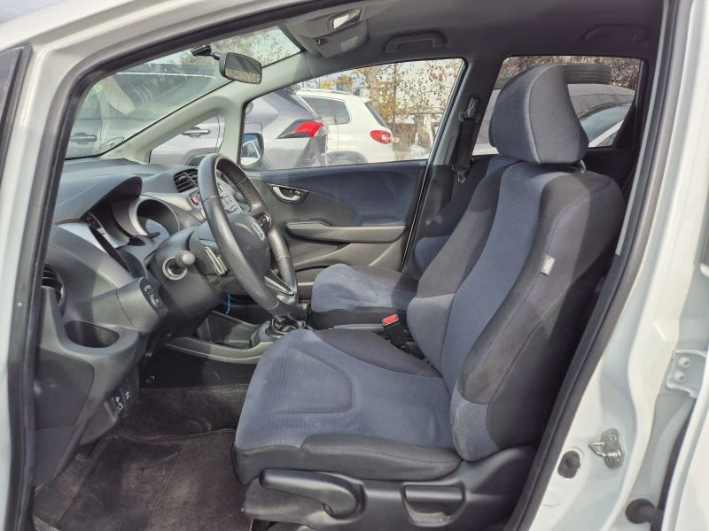 Honda Jazz 1.2/facelift, снимка 9 - Автомобили и джипове - 48041272