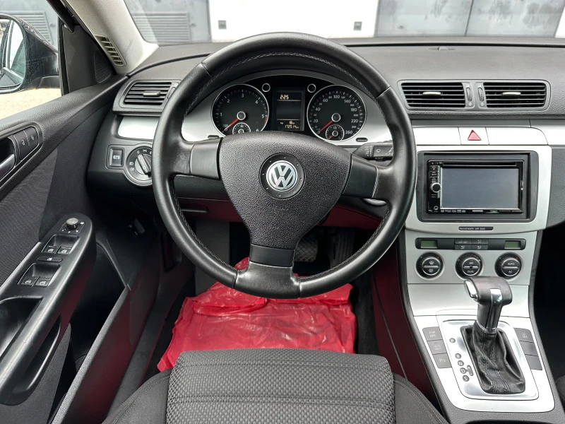 VW Passat 2.0 TDI * АВТОМАТ* , снимка 8 - Автомобили и джипове - 48367911