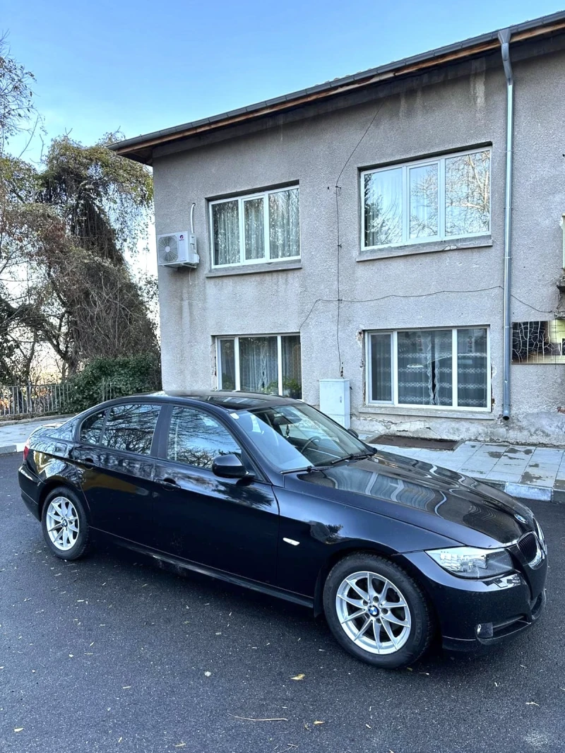 BMW 316 E90 Facelift, снимка 2 - Автомобили и джипове - 48740807