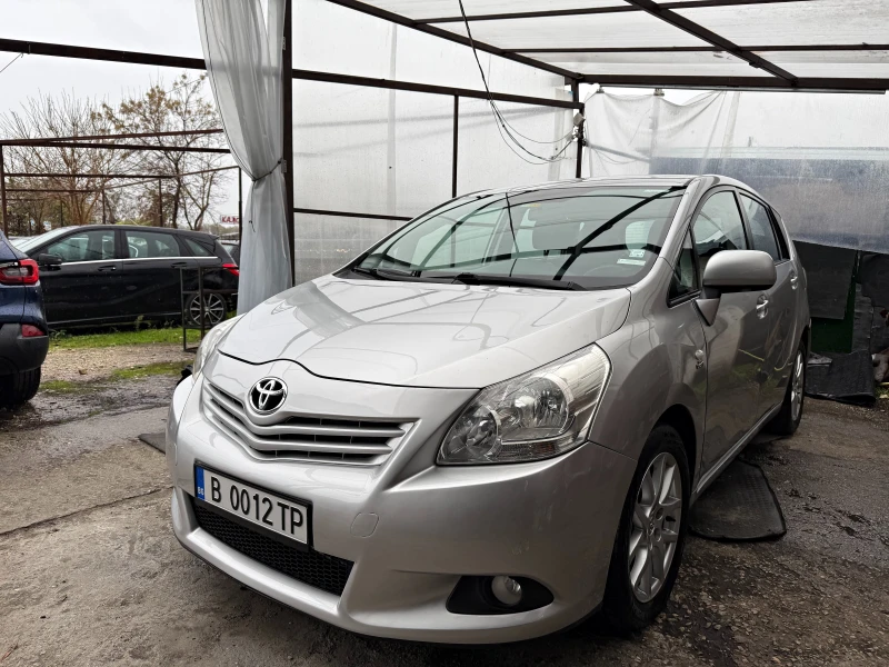 Toyota Verso 2.0D4D АВТОМАТИК 6+ 1М