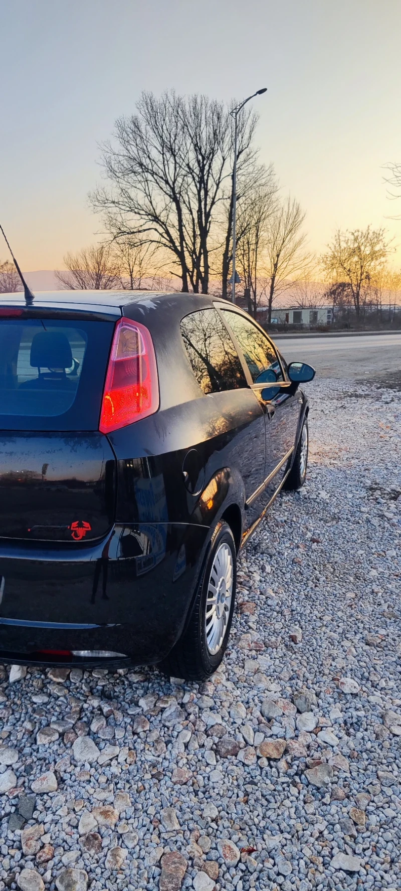 Fiat Punto MultiJet, снимка 6 - Автомобили и джипове - 52436871