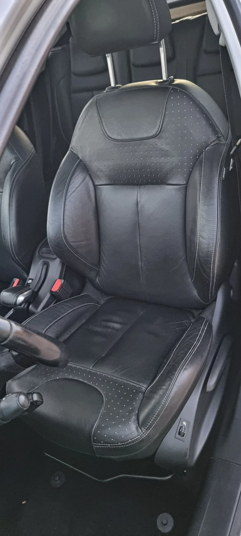 Peugeot 2008 1.6 e -hdi  Feline Titane, снимка 10 - Автомобили и джипове - 52529725